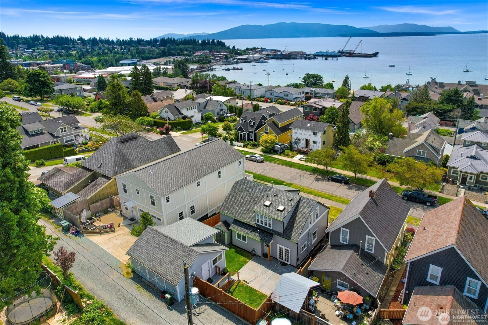 809 12th Street, Bellingham, WA 98225