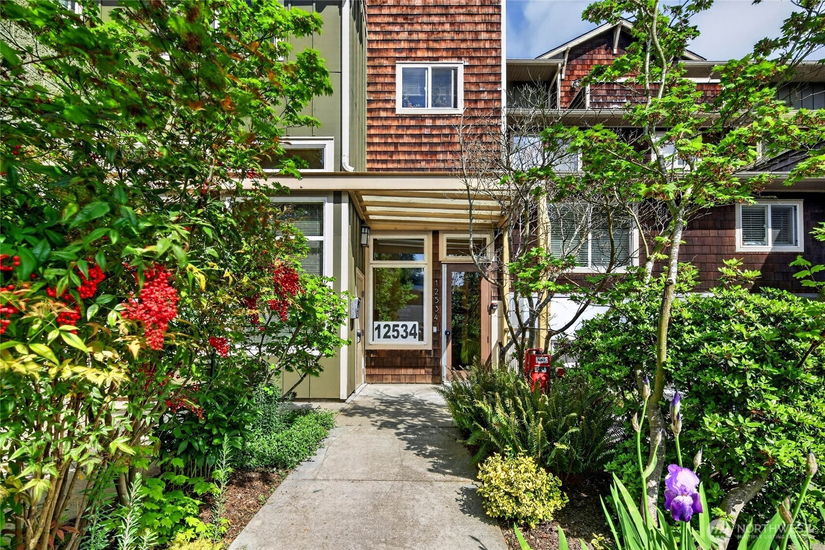 12534 15th Avenue NE, Seattle, WA 98125