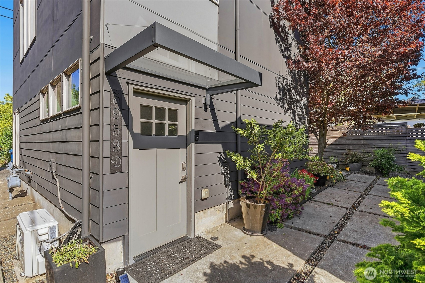5953 Fauntleroy Way SW, Seattle, WA 98136