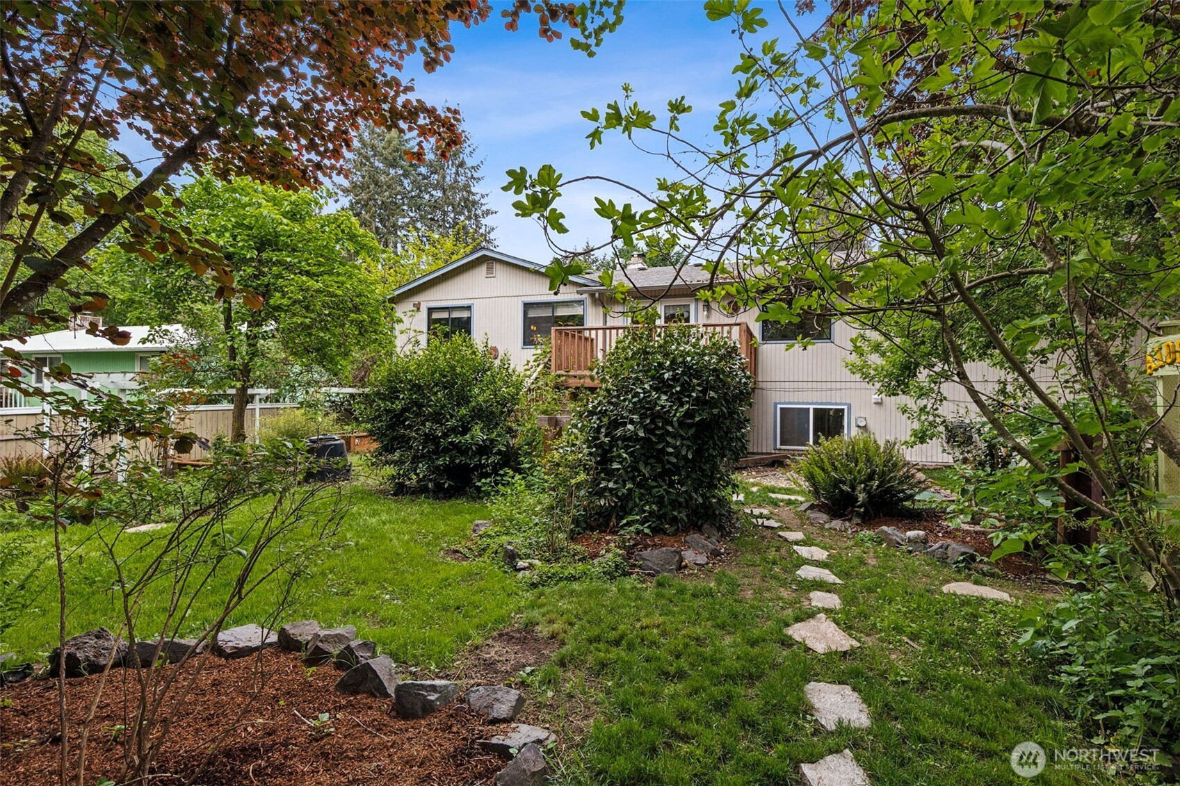 608 SE School, Lacey, WA 98503