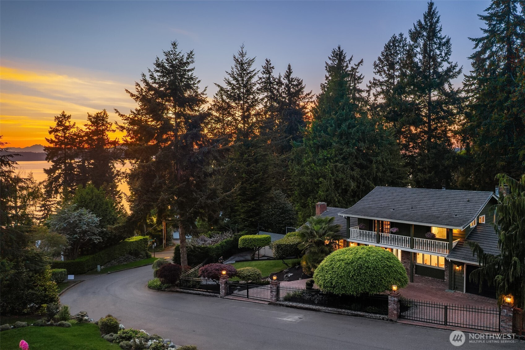2640 SW 163rd Street, Burien, WA 98166