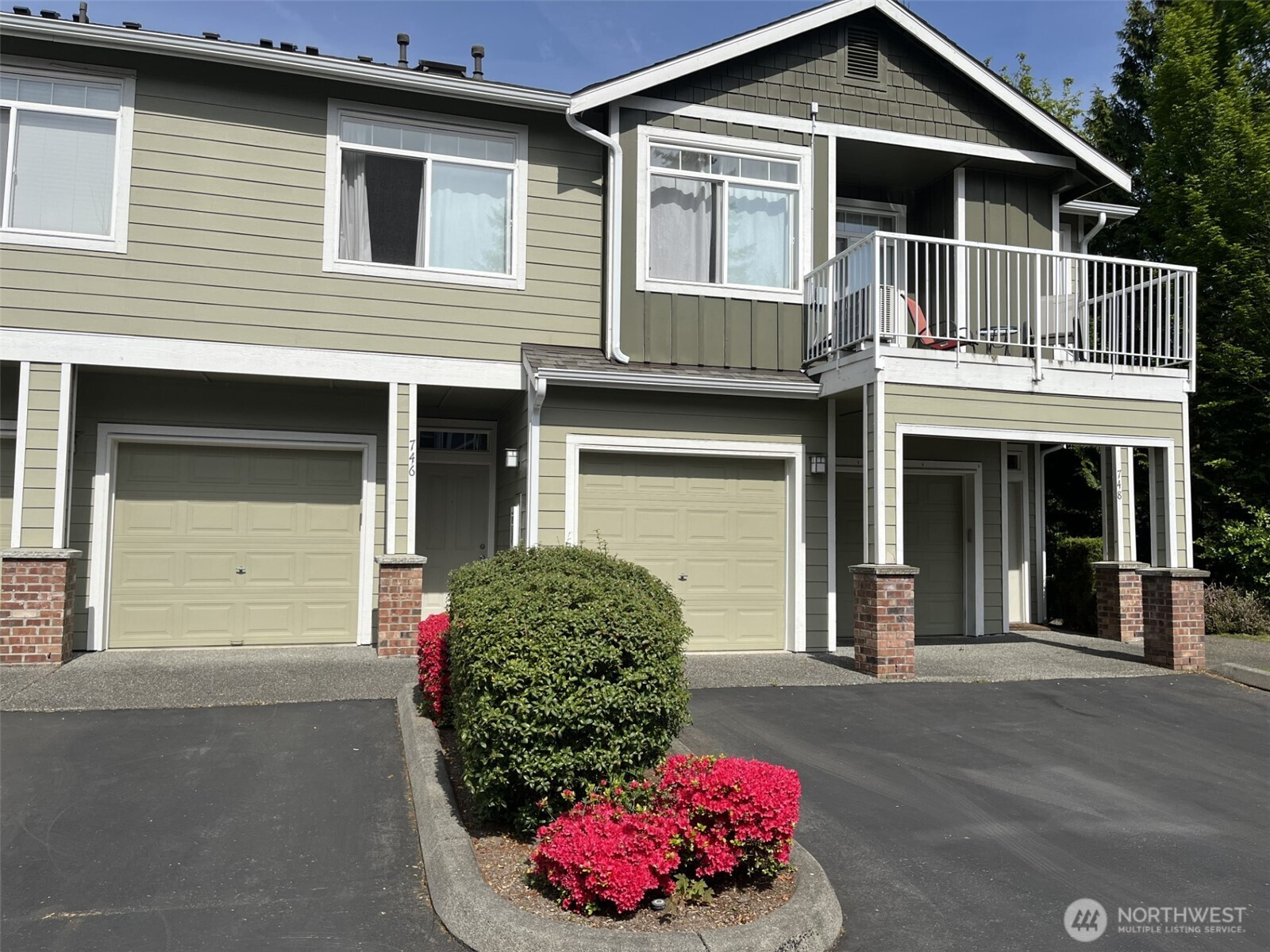 746 241st Lane SE, Sammamish, WA 98074
