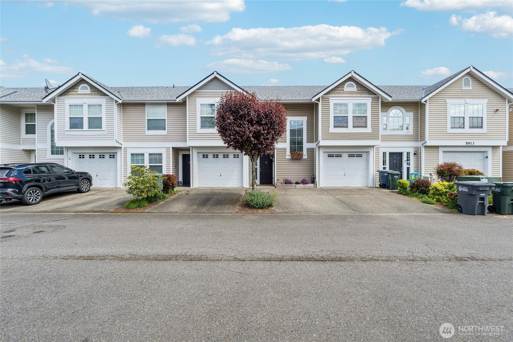 5913 111th Street Ct E, Puyallup, WA 98373