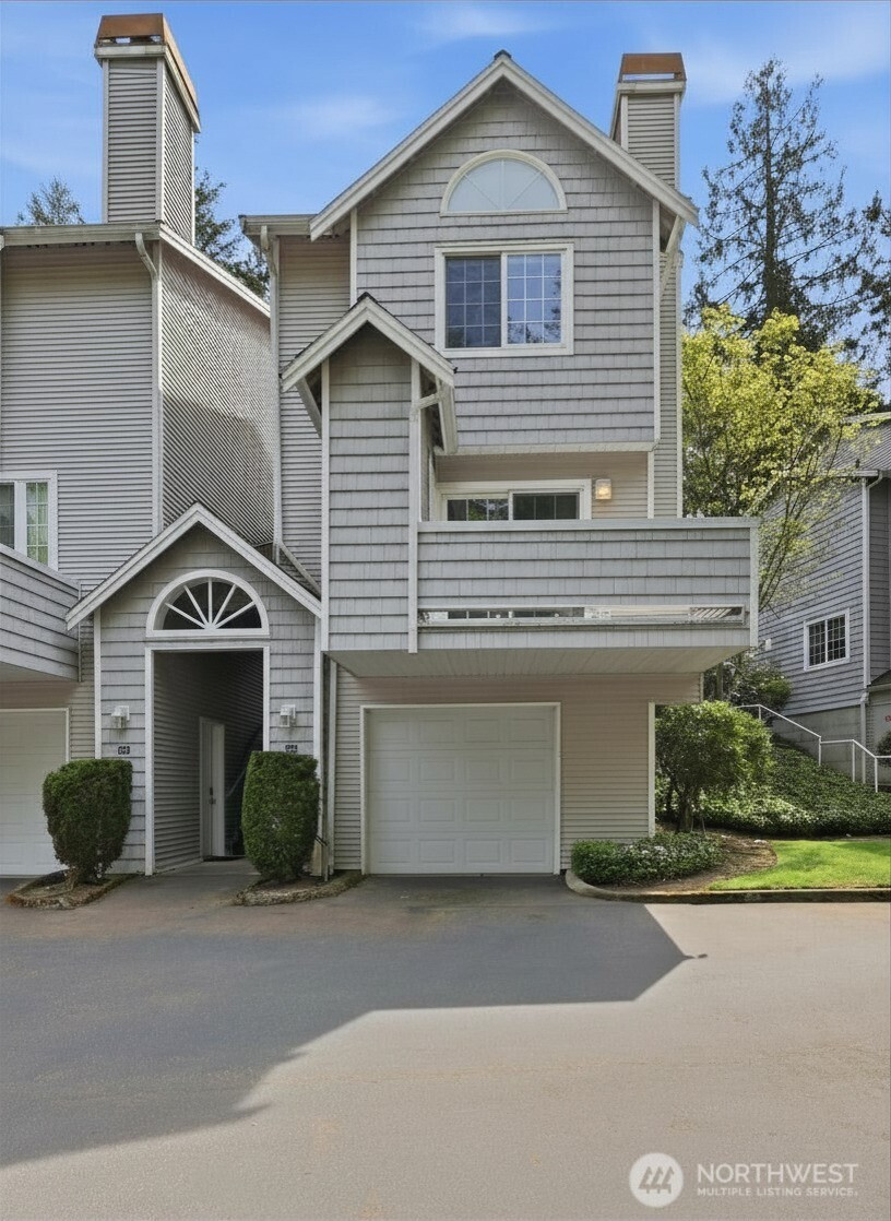 601 12th Avenue NW, Issaquah, WA 98027