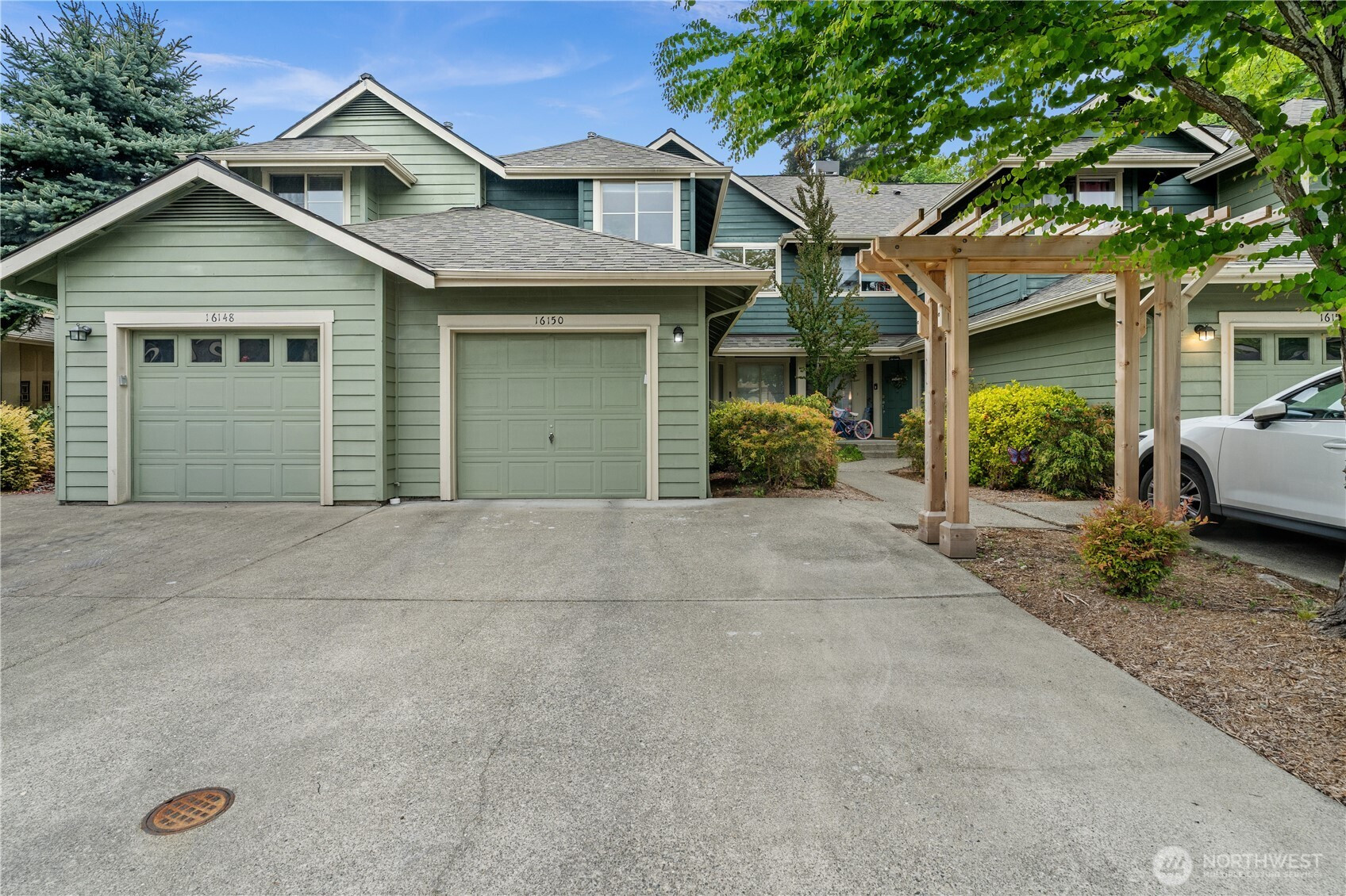 16150 NE 93rd Way, Redmond, WA 98052