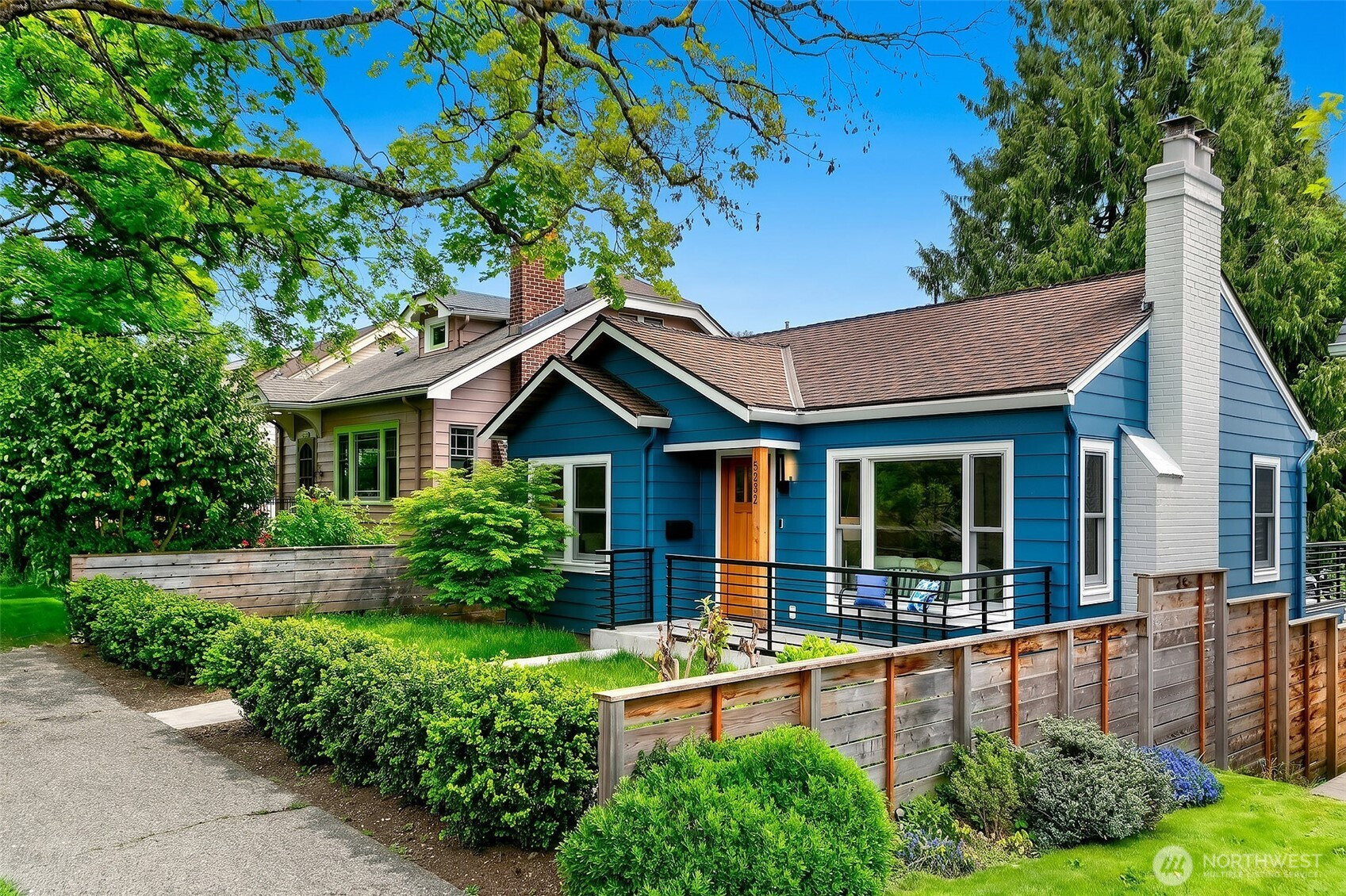5232 38th Avenue NE, Seattle, WA 98105