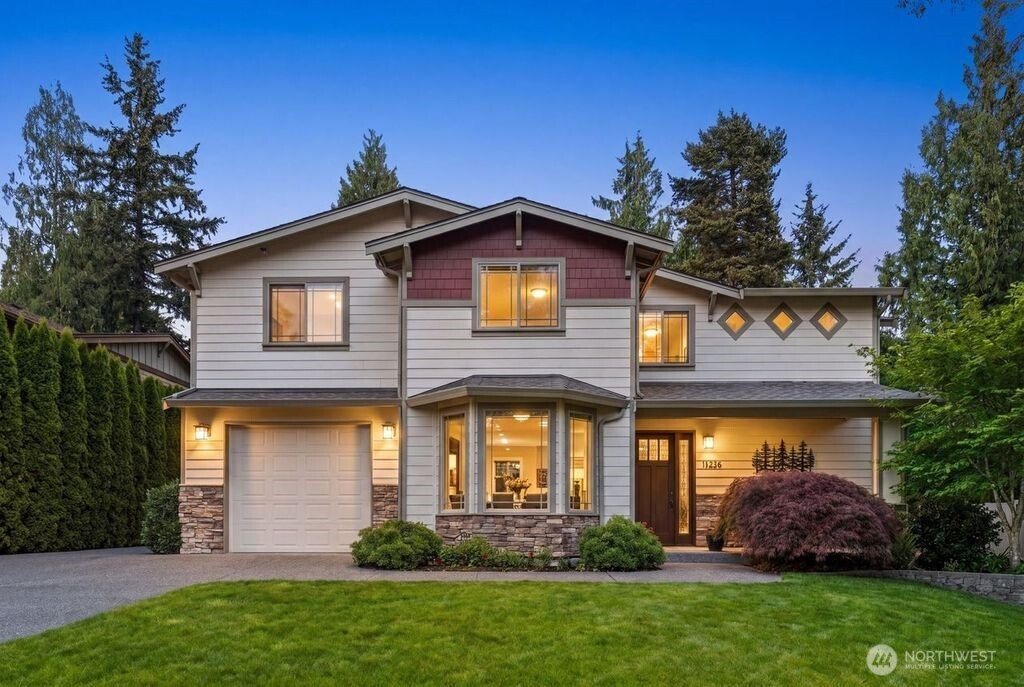 11236 108th Ave Ne, Kirkland, WA 98033