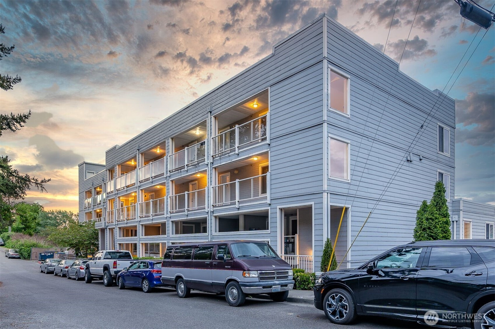 3318 30th Avenue SW, Seattle, WA 98126
