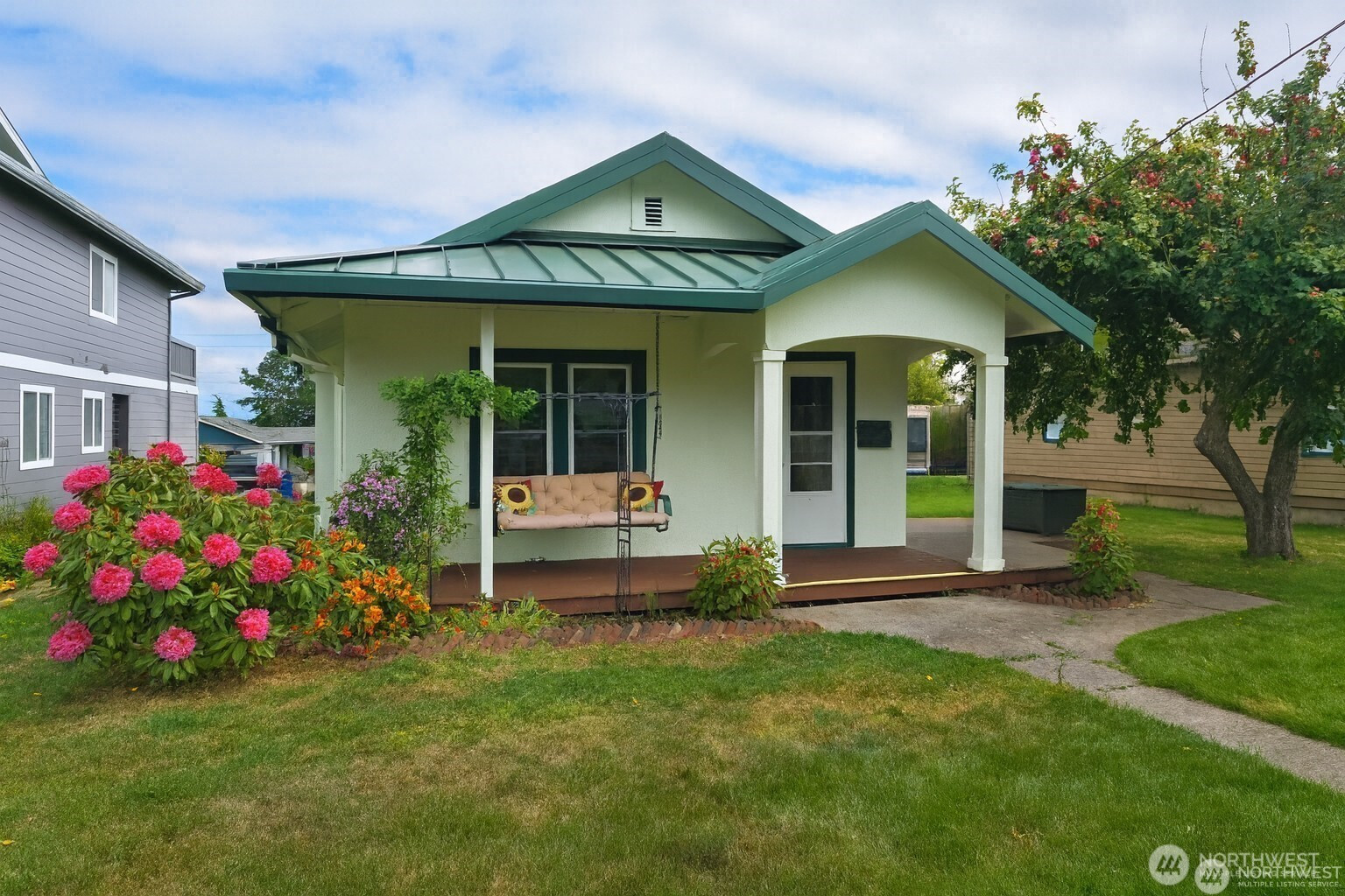 2023 K Avenue, Anacortes, WA 98221