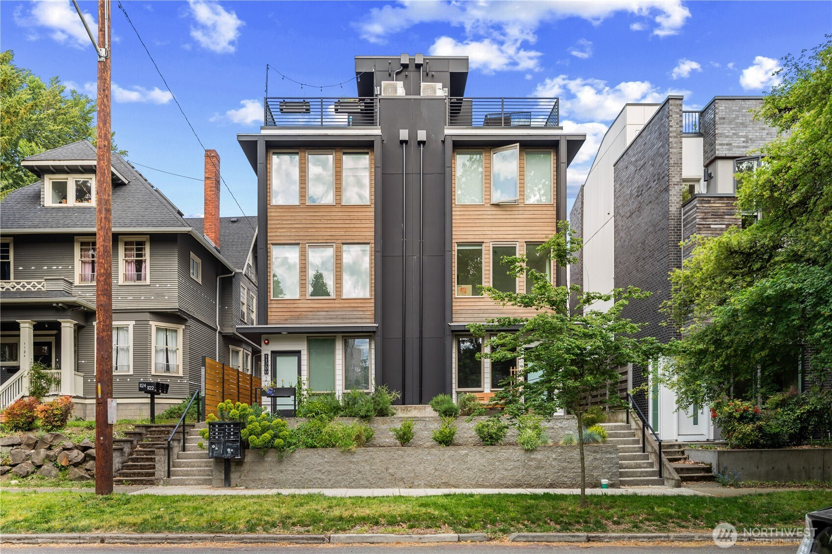 1118 16th Avenue, Seattle, WA 98122