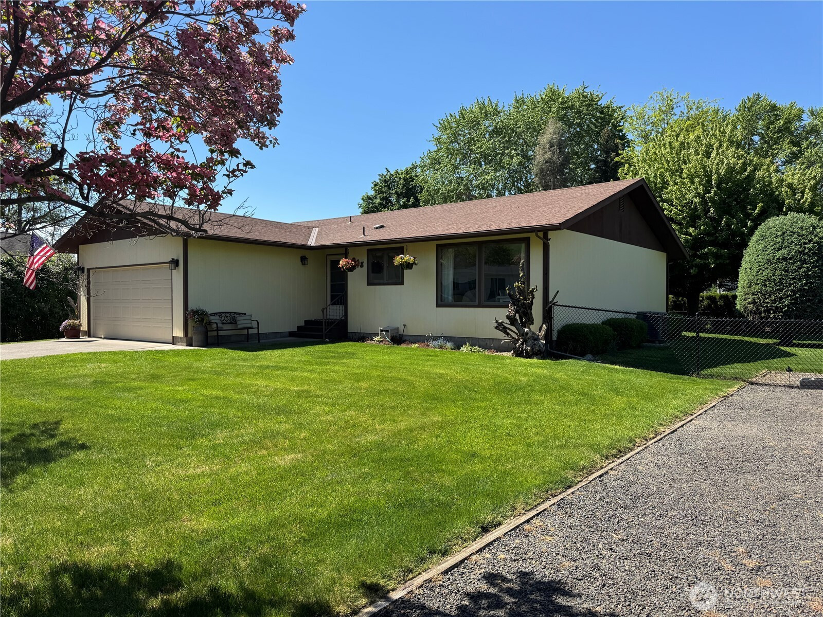 908 S 6th, Dayton, WA 99328