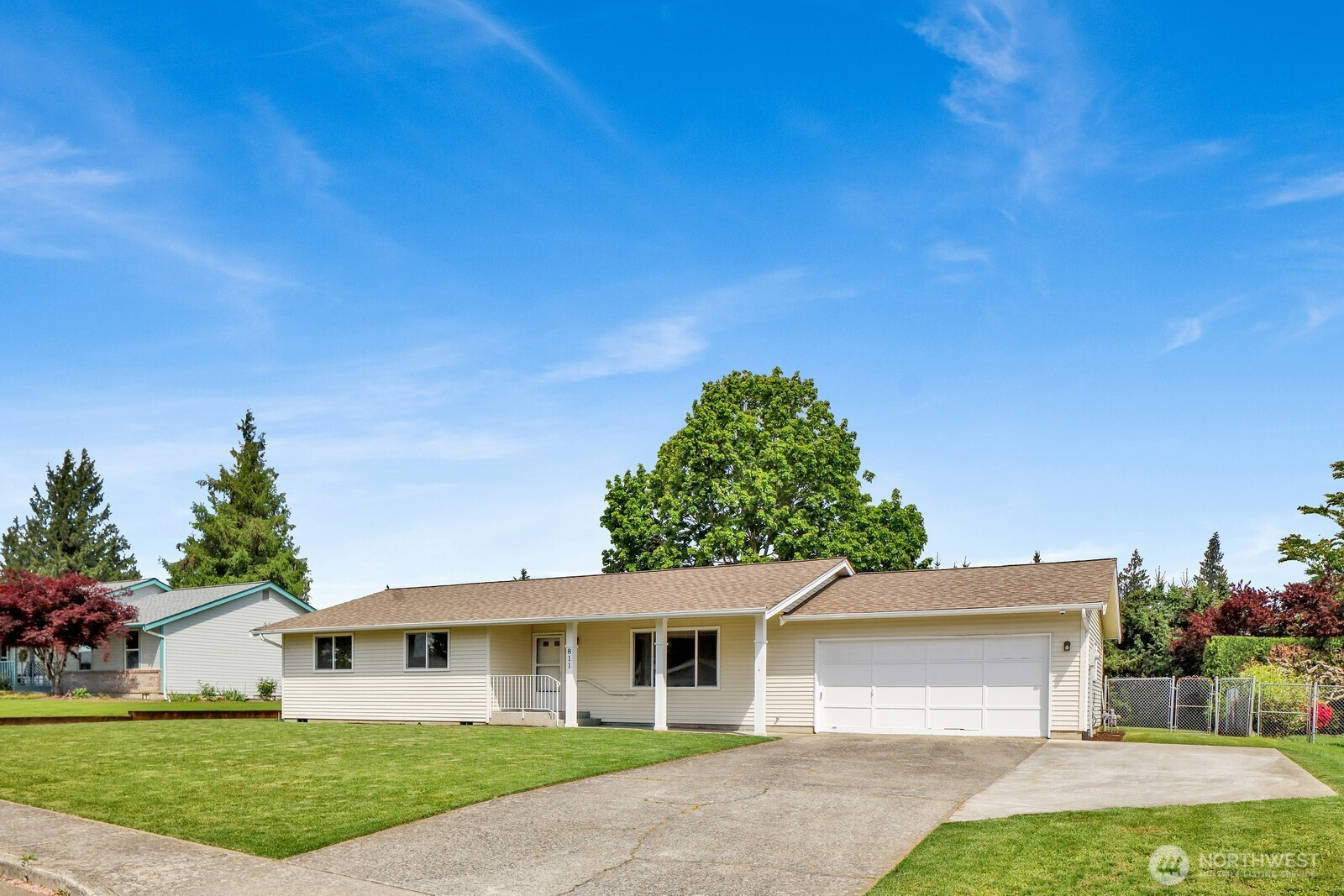 811 Vine Cir, Lynden, WA 98264