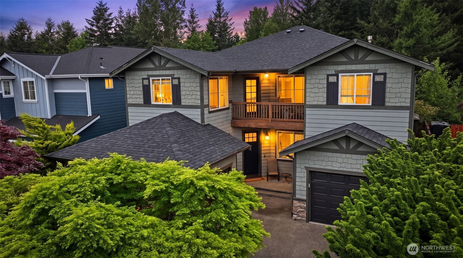 25500 SE 274th Place, Maple Valley, WA 98032