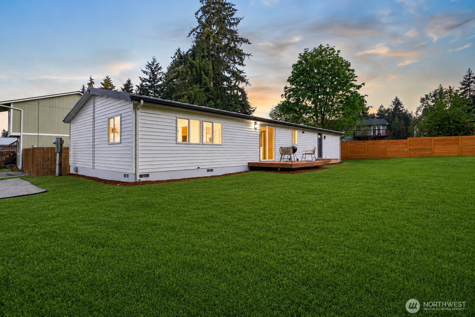 14306 Greenbelt Drive E, Bonney Lake, WA 98391