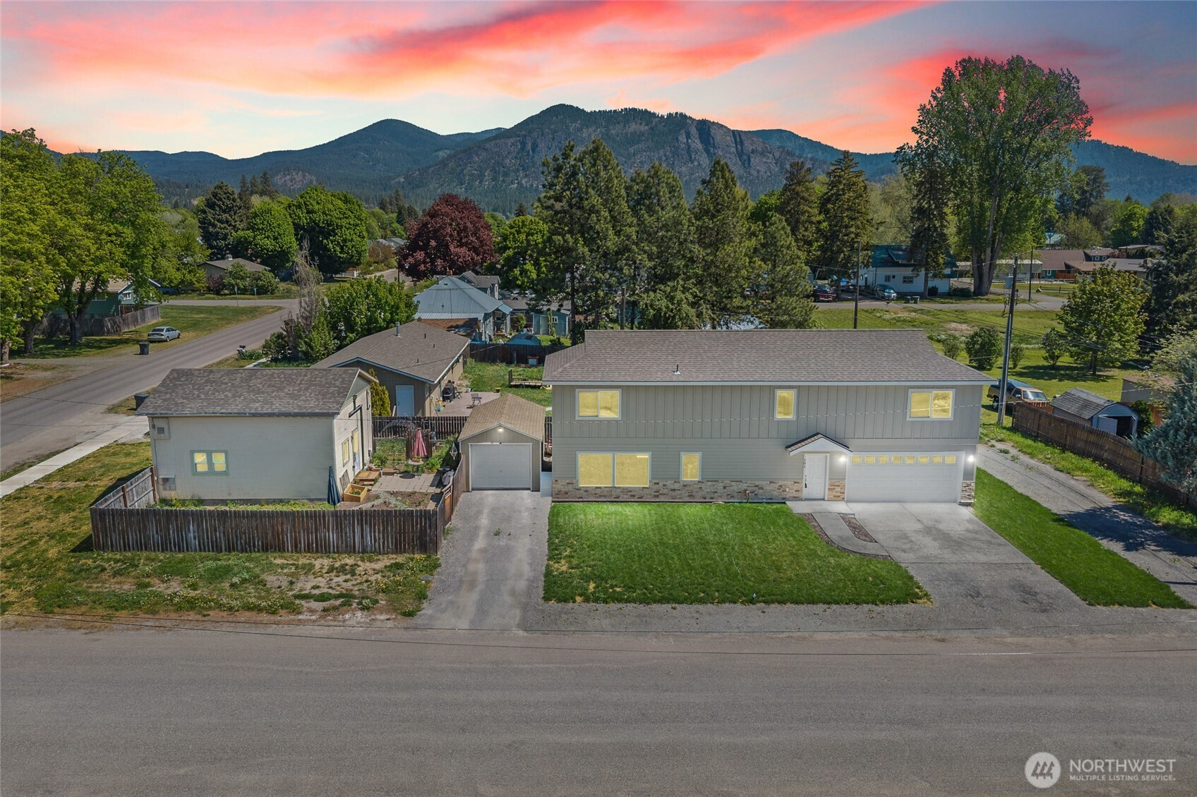 915 W Main / 101 S West St, Chewelah, WA 99109
