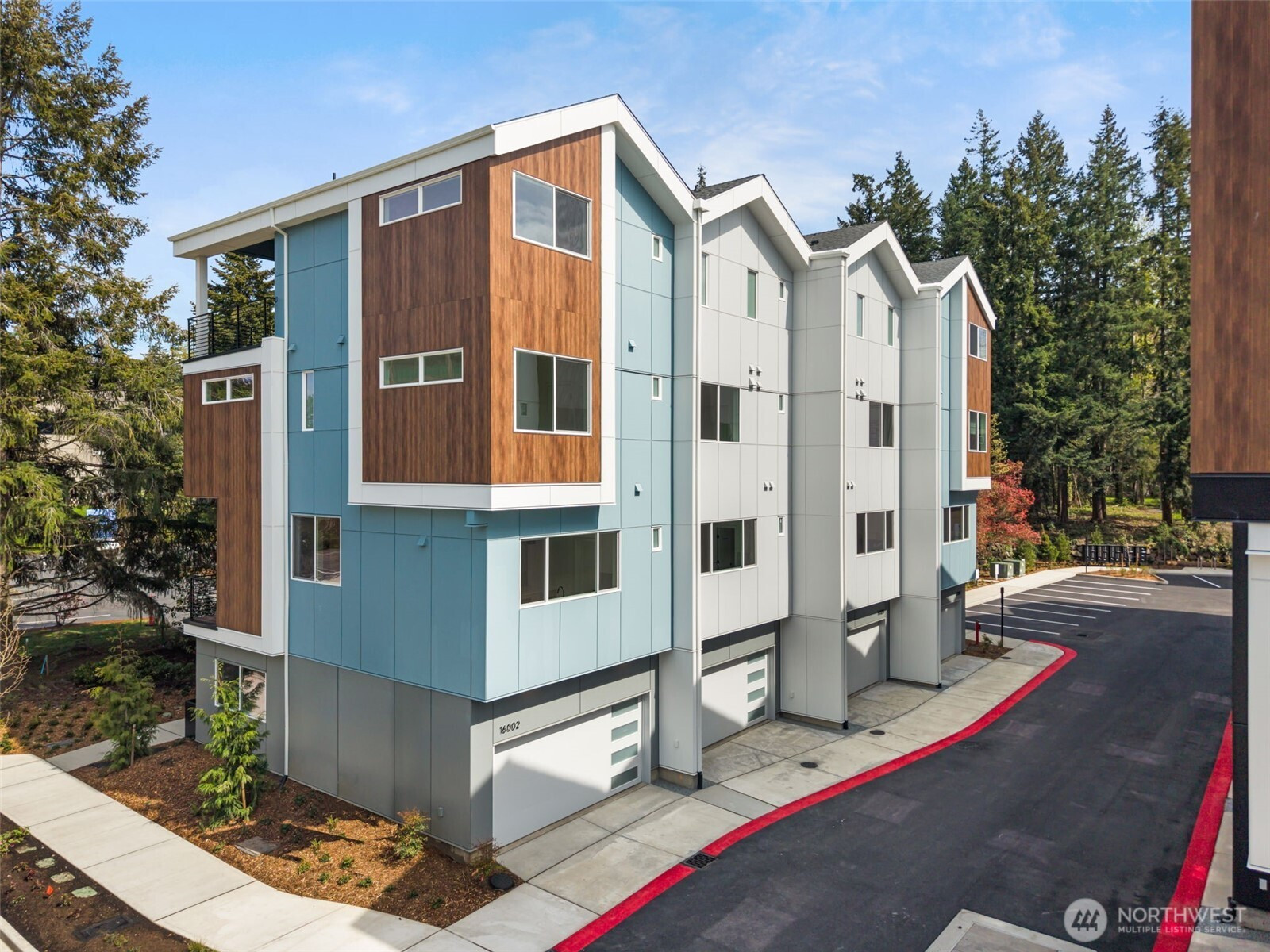 16023 SE 31st Lane, Bellevue, WA 98008
