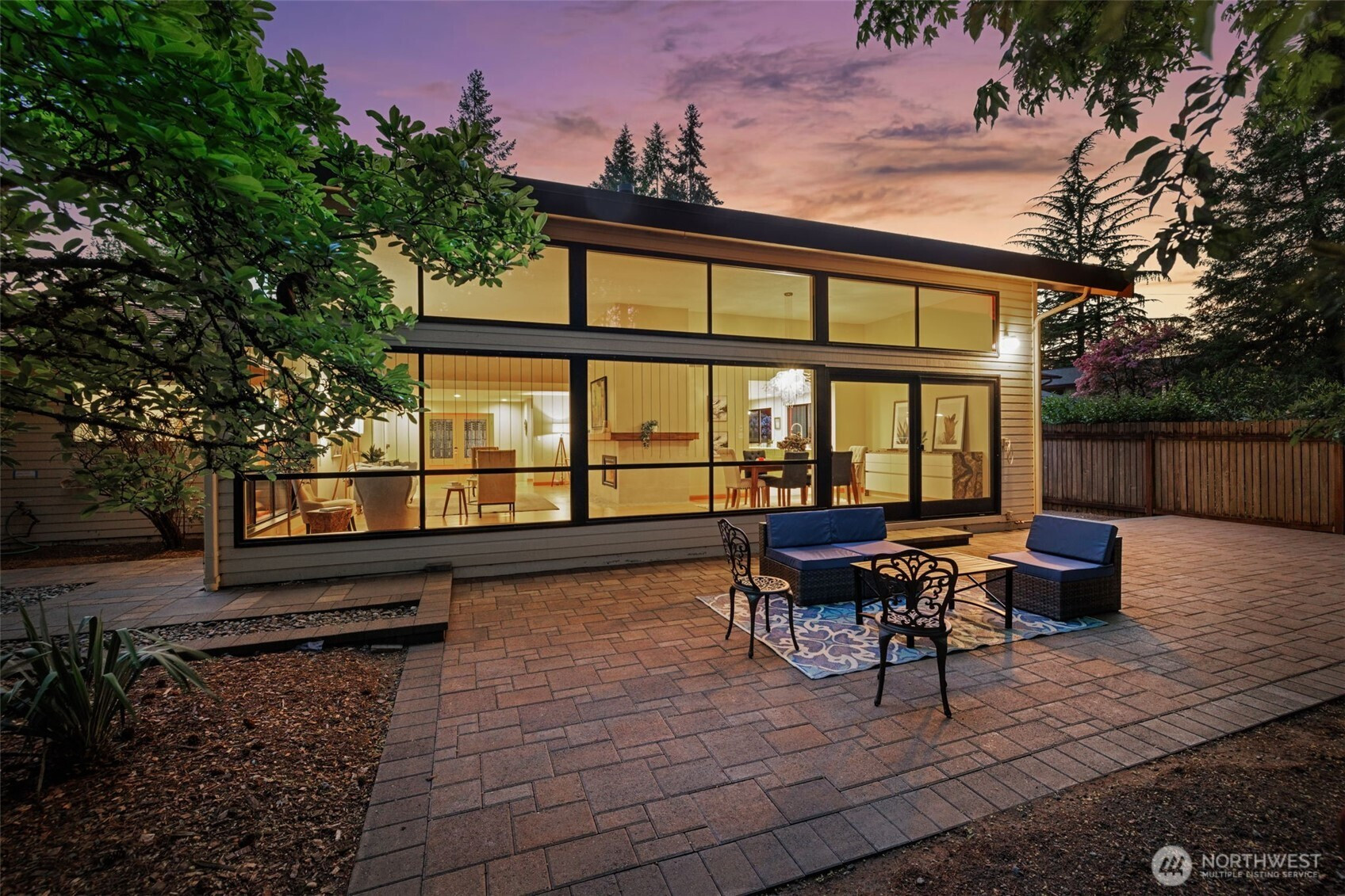 6036 129th Avenue SE, Bellevue, WA 98006