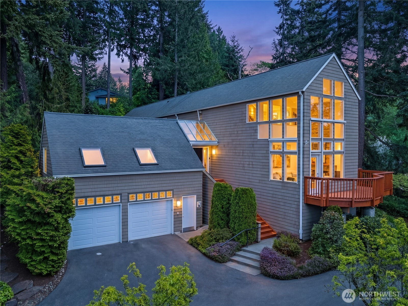 7393 Braemar Drive, Edmonds, WA 98026