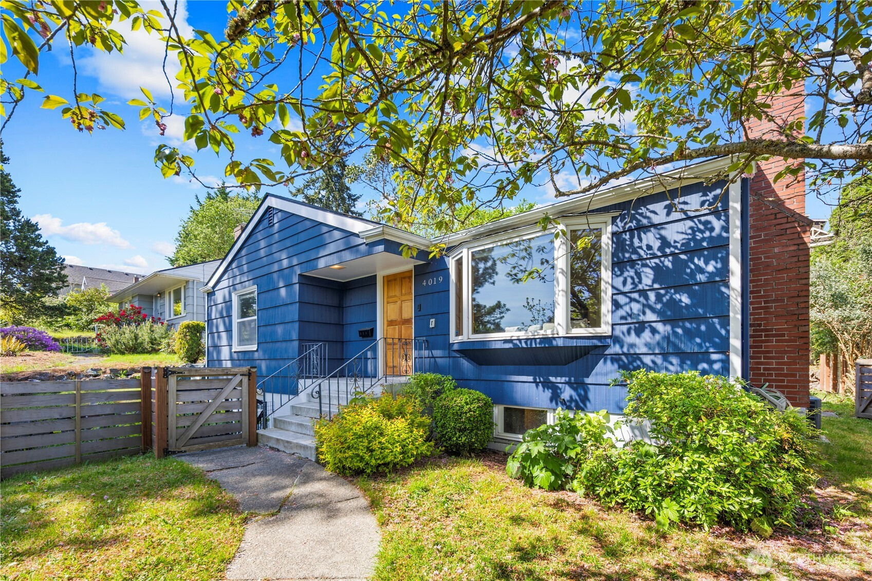 4019 50th Avenue SW, Seattle, WA 98116