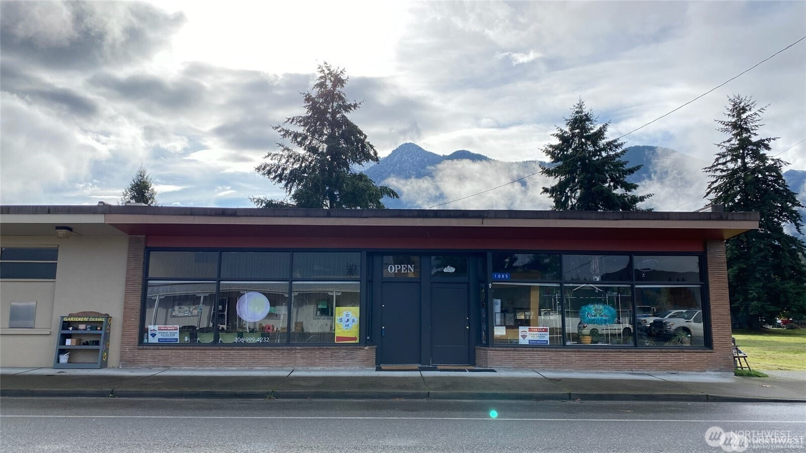1085 Darrington Street, Darrington, WA 98241
