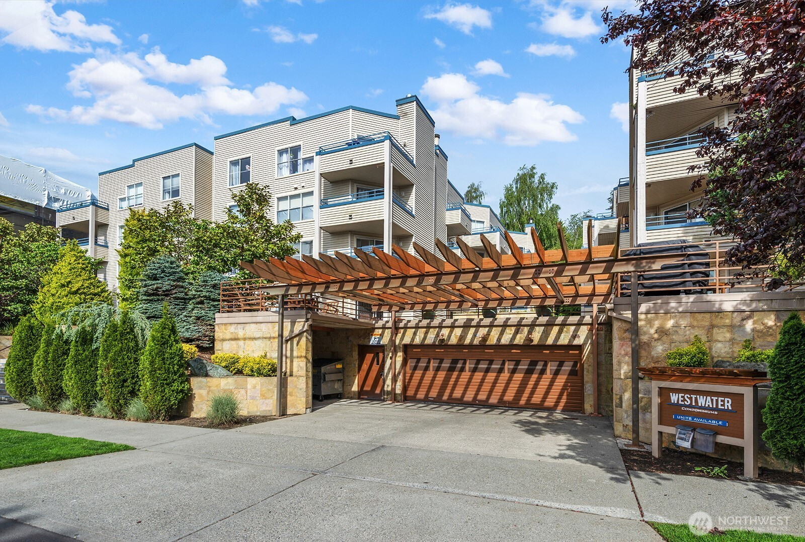 6960 California Avenue SW, Seattle, WA 98136