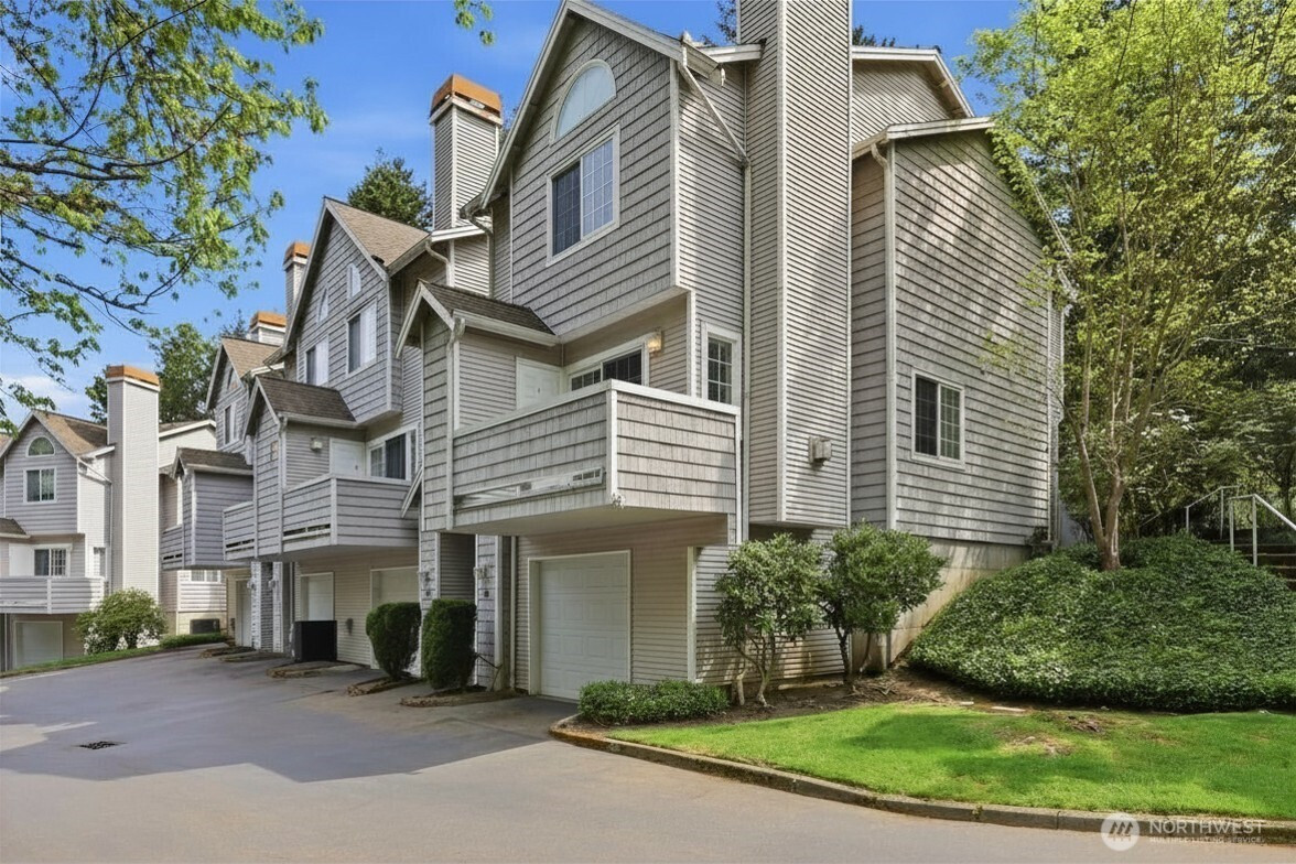 601 12th Avenue NW, Issaquah, WA 98027
