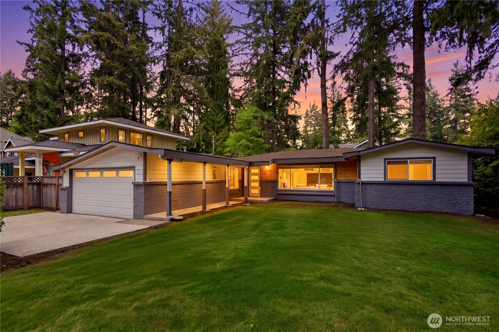 2412 160th Avenue NE, Bellevue, WA 98008