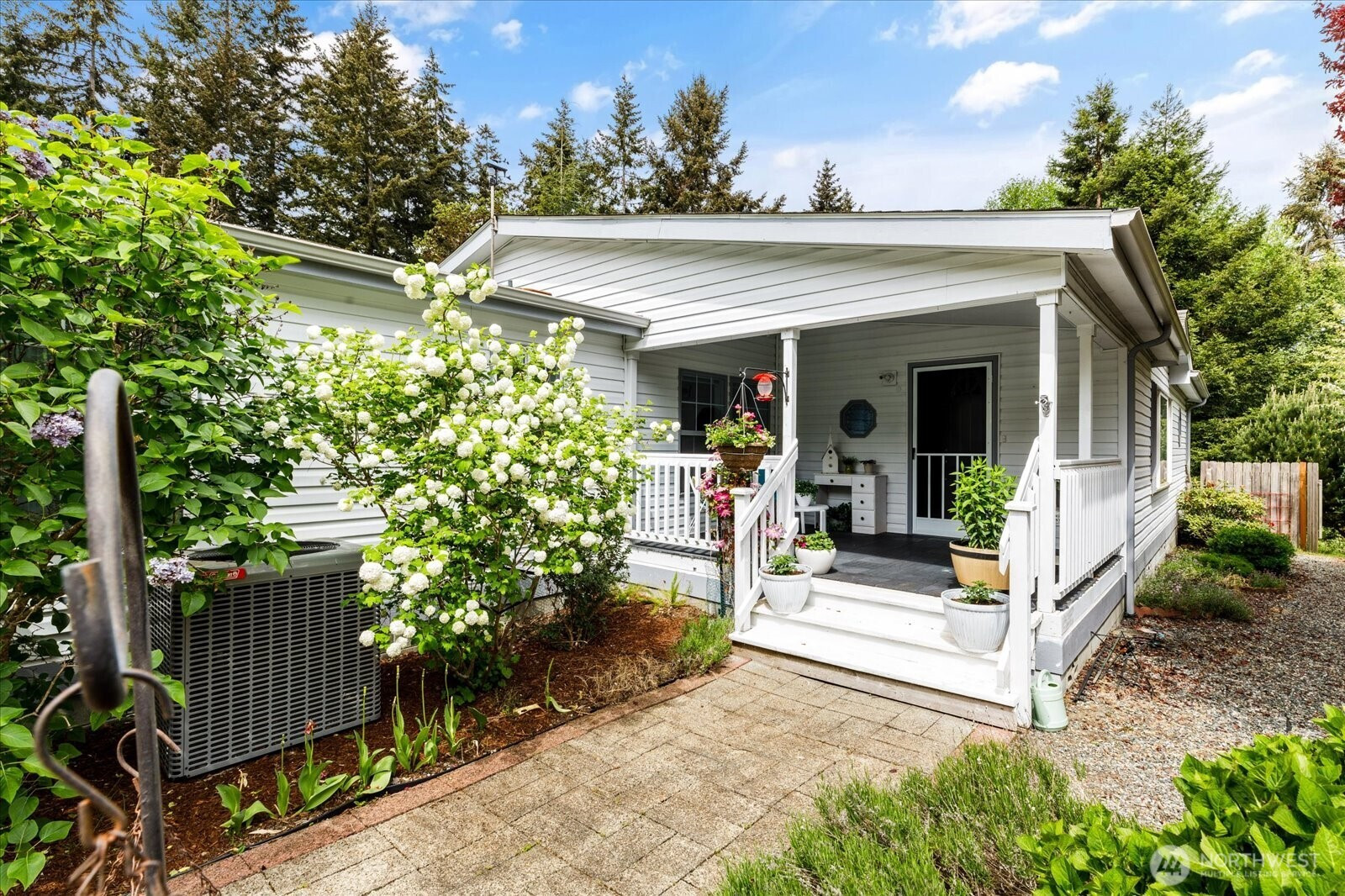 2705 Silver Crest Court, Langley, WA 98260