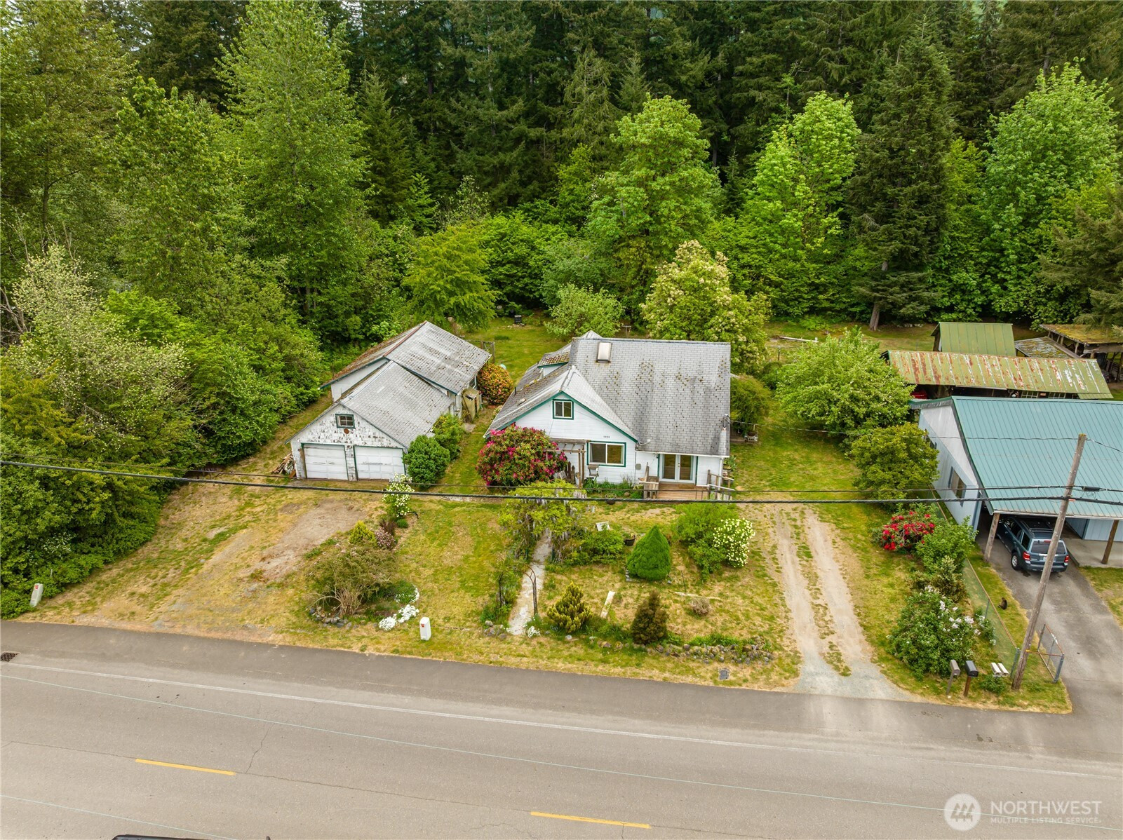 1050 Montague Avenue, Darrington, WA 98241