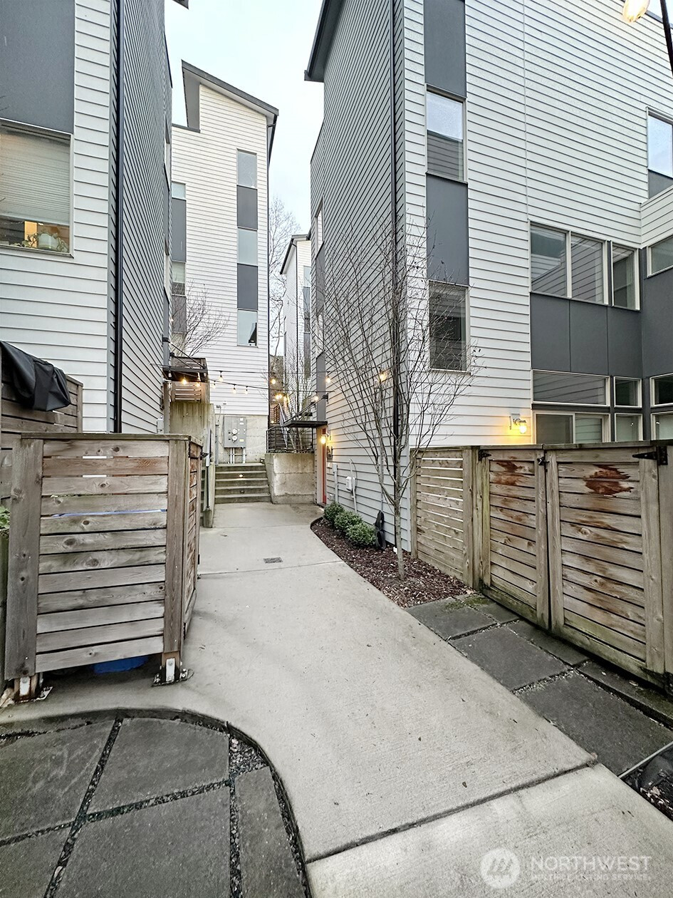 3132 Wetmore Avenue S, Seattle, WA 98144