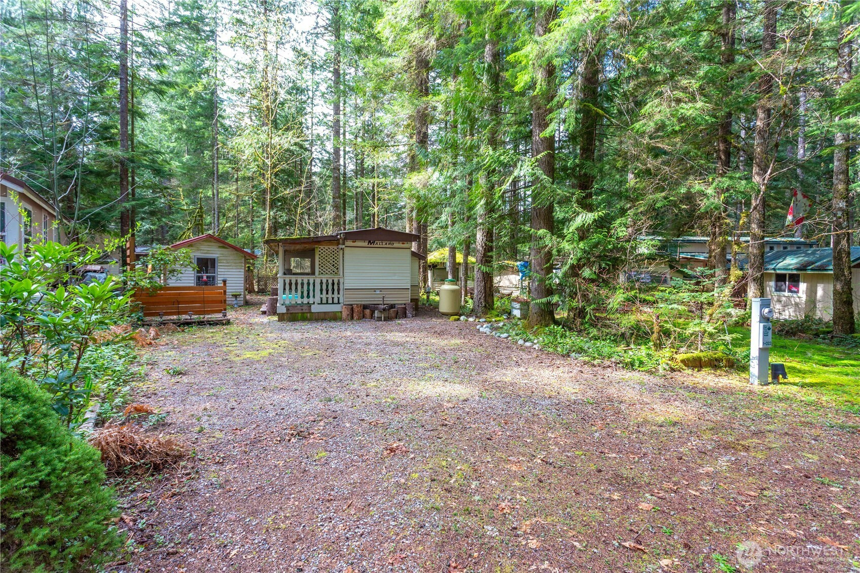 22 1 Goldrush Road, Deming, WA 98244