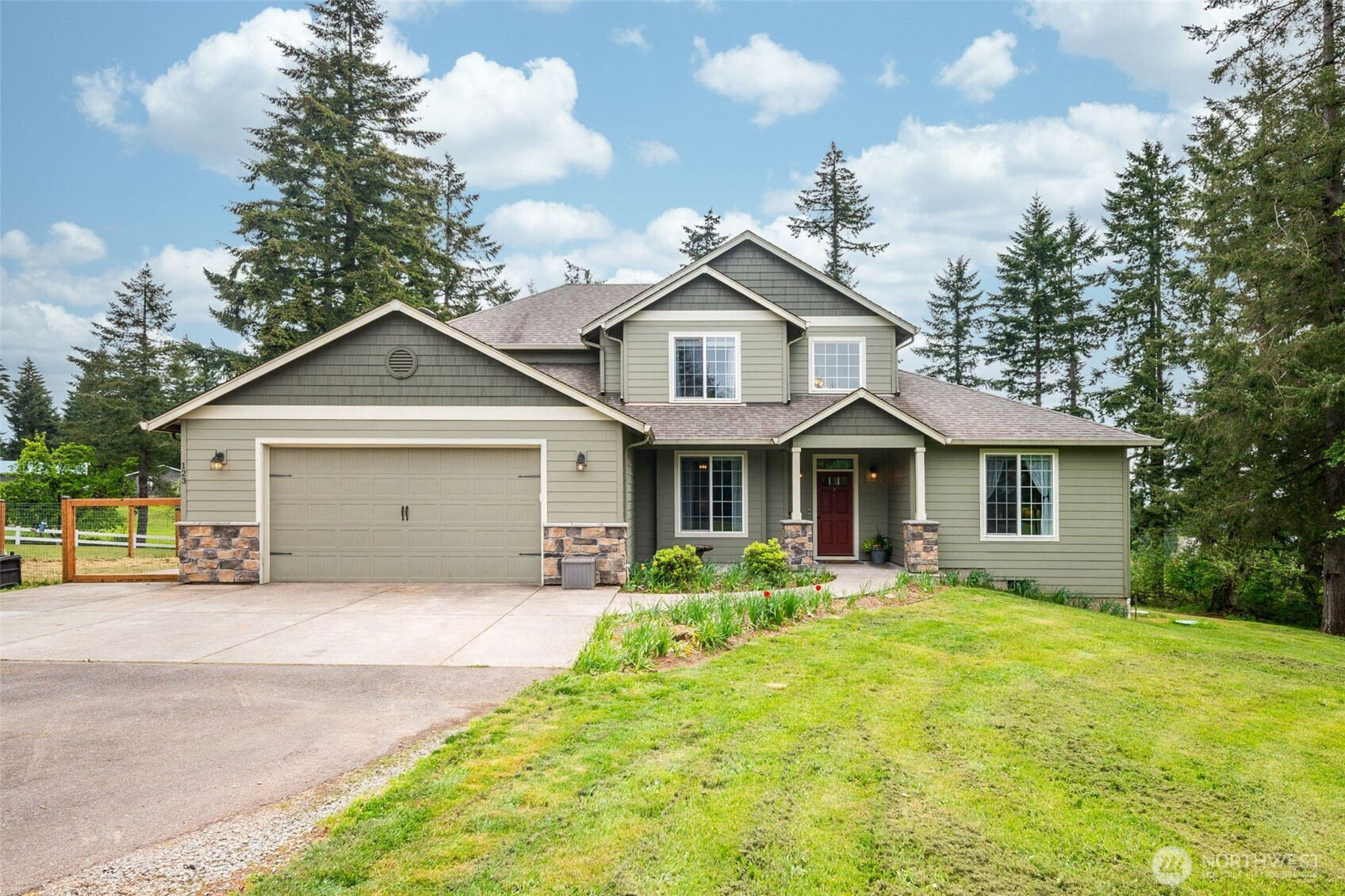 123 Blackjack Drive, Kalama, WA 98625