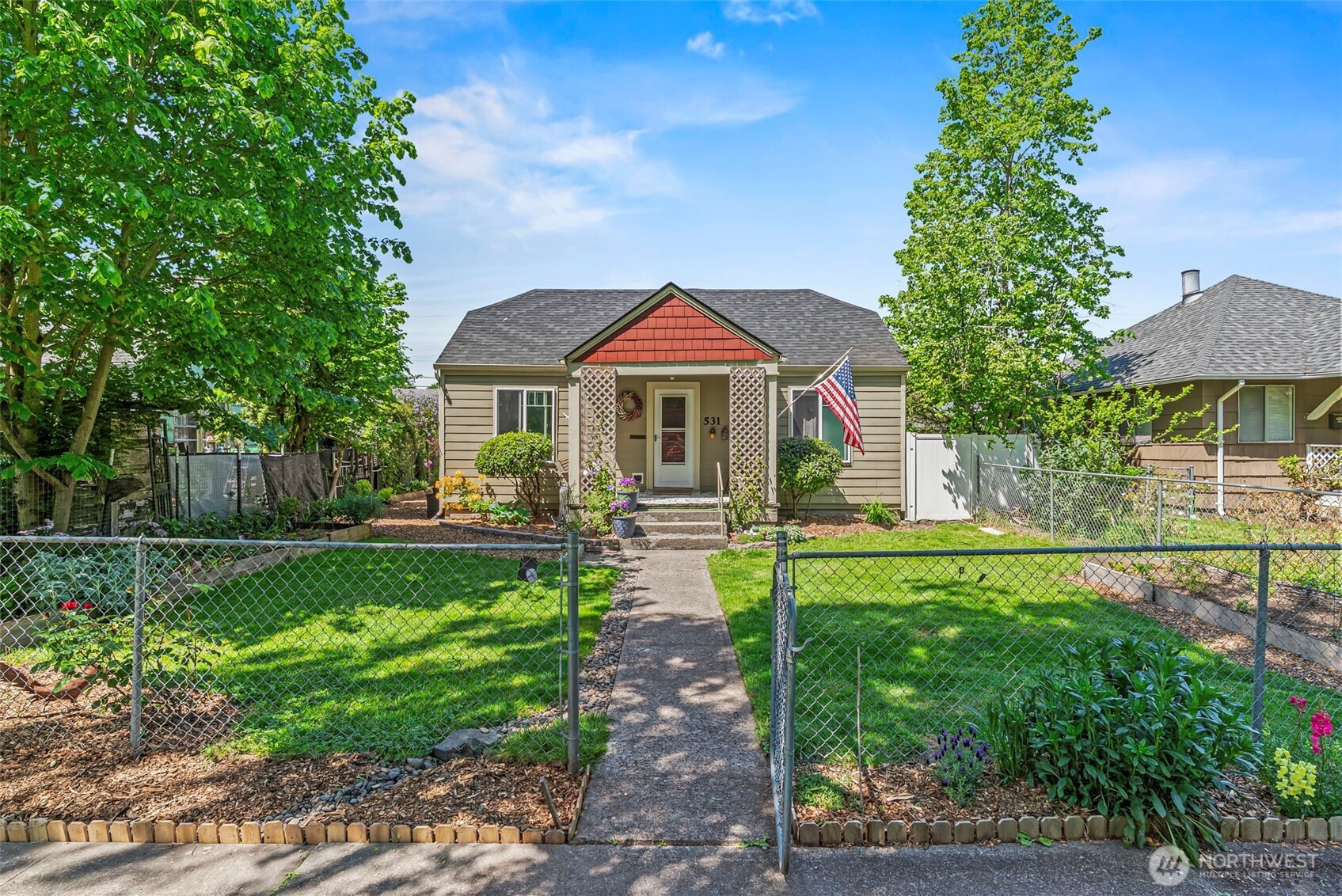 531 16th Avenue, Longview, WA 98632