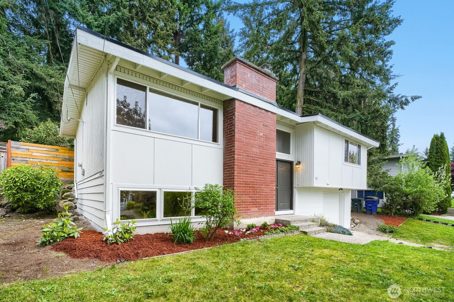 58 157th Avenue SE, Bellevue, WA 98008