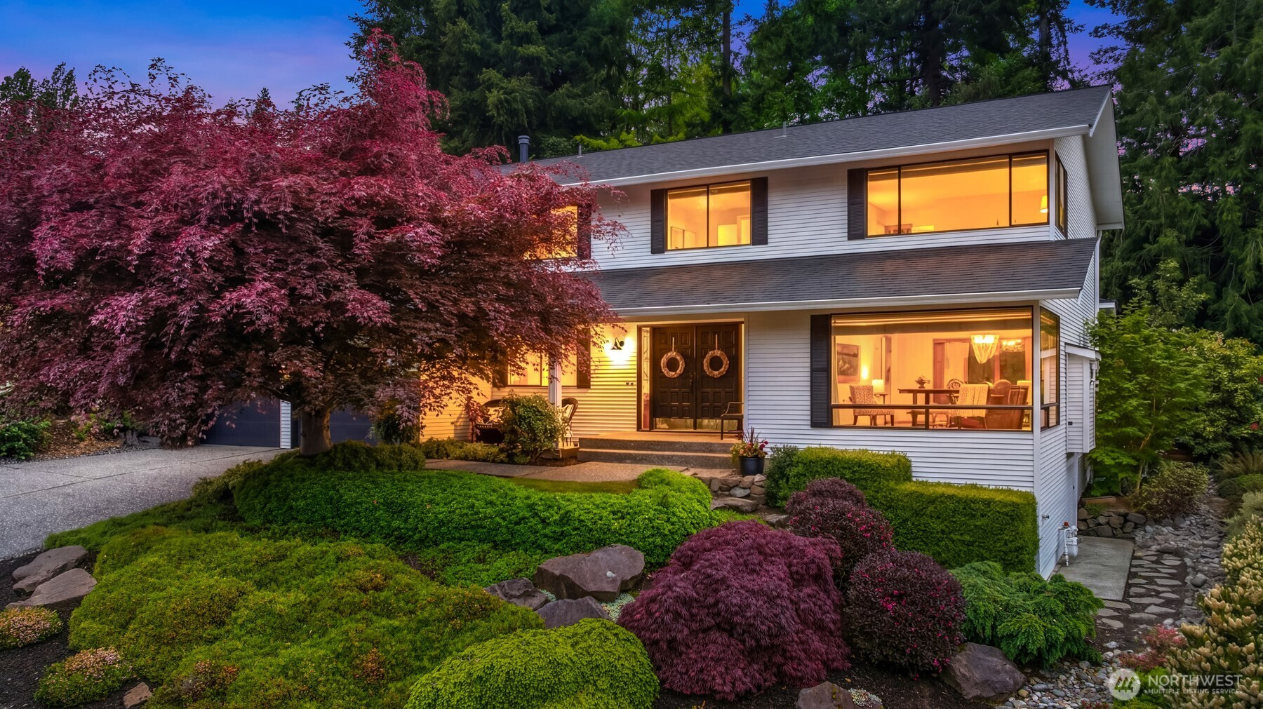 18520 NE 19th Place, Bellevue, WA 98008