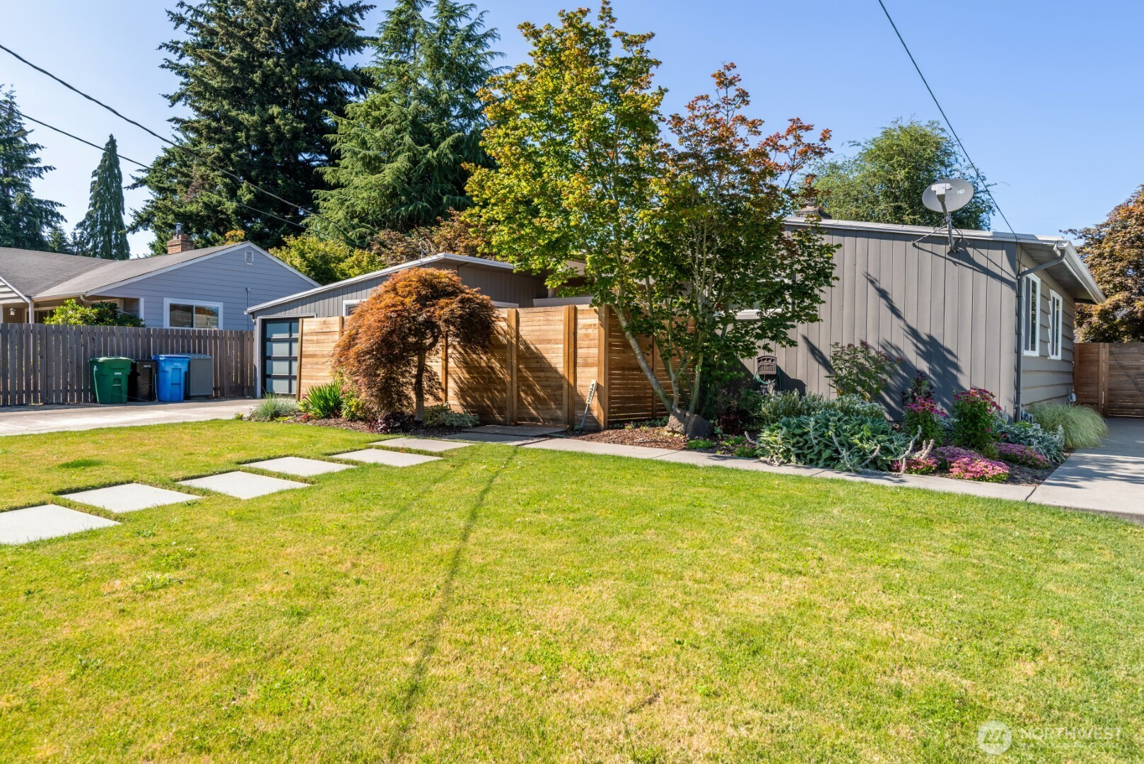 1252 N 172nd Street, Shoreline, WA 98133