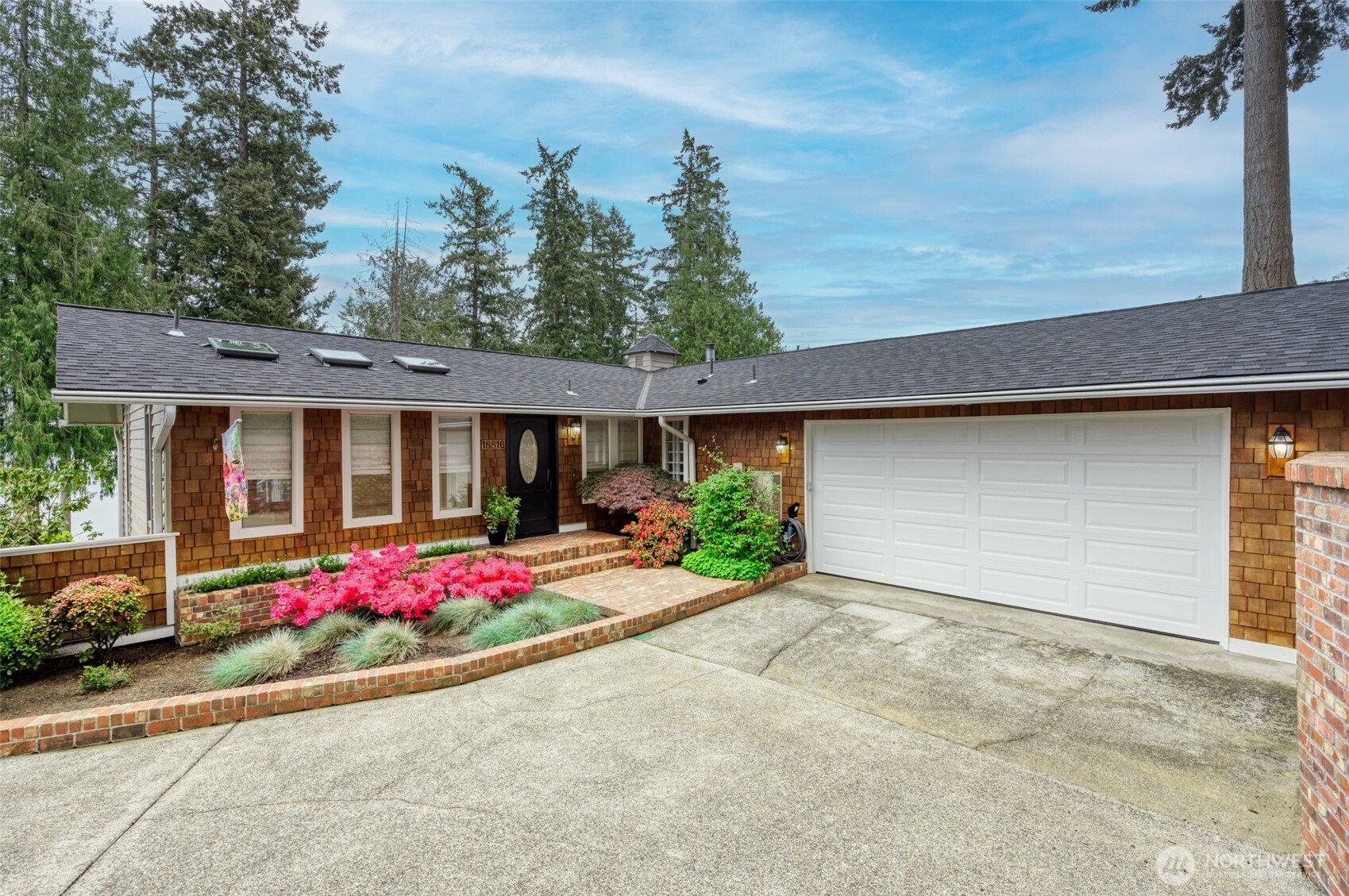 18816 51st Street E, Lake Tapps, WA 98391