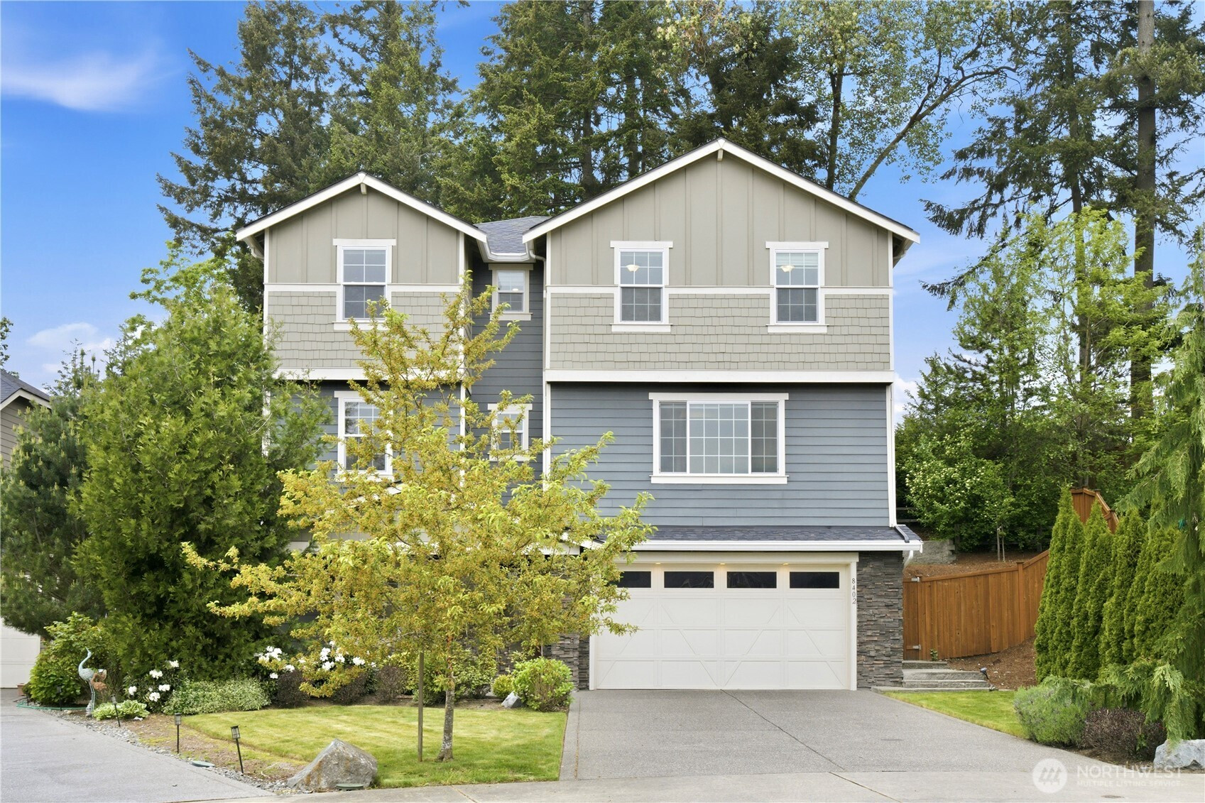 8402 121st Place SE, Newcastle, WA 98056