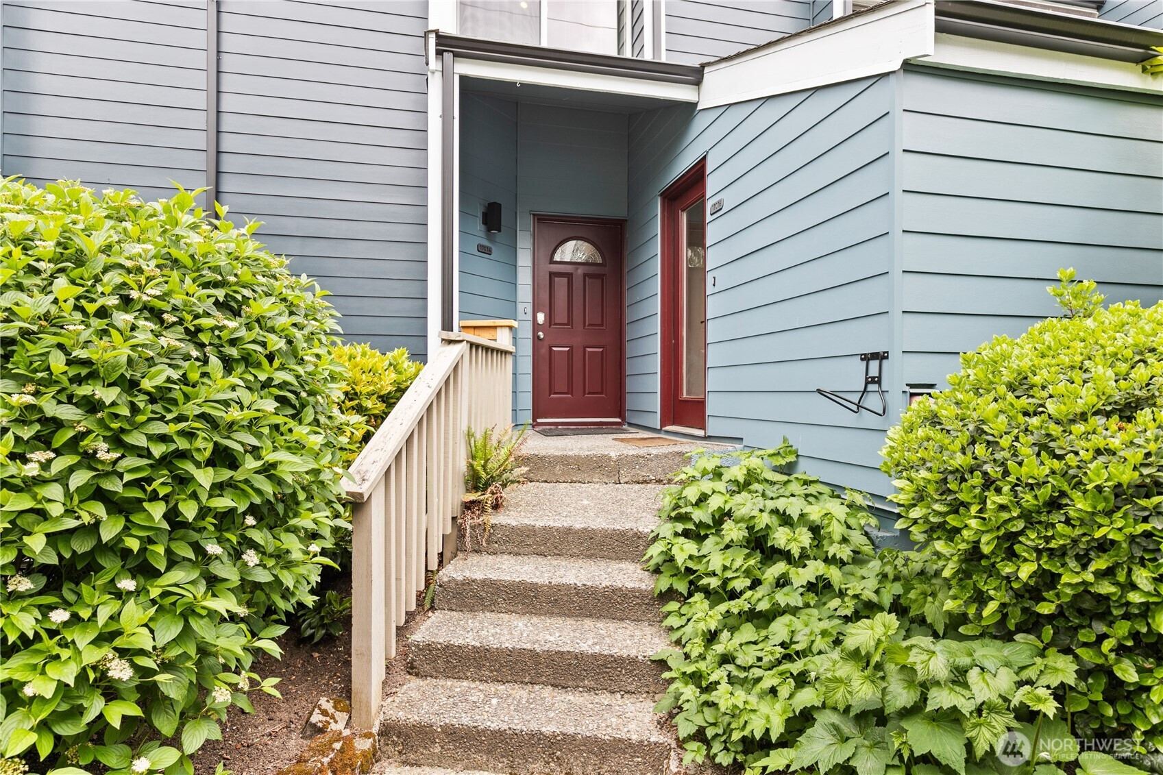 17014 NE 80th Street, Redmond, WA 98052