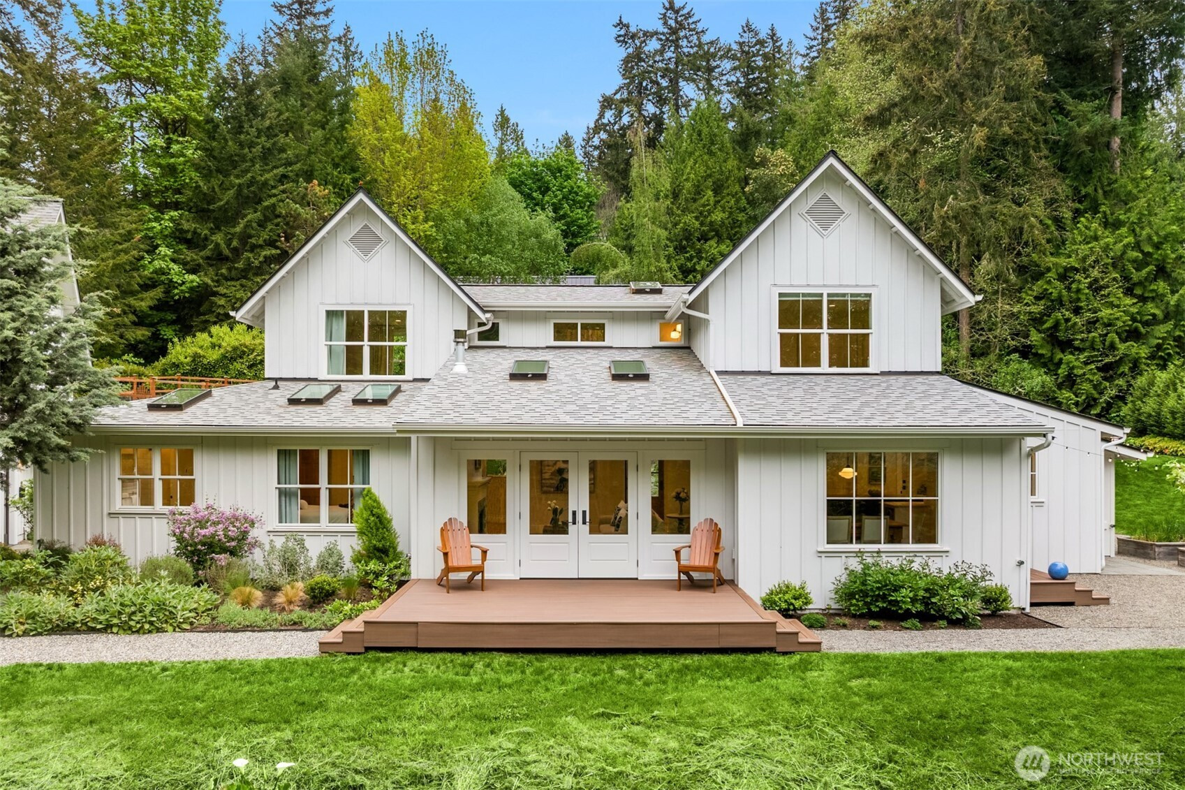 4080 Crystal Springs Drive NE, Bainbridge Island, WA 98110