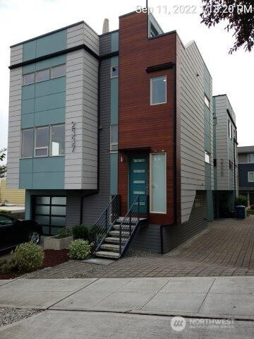 2337 W Plymouth Street, Seattle, WA 98199