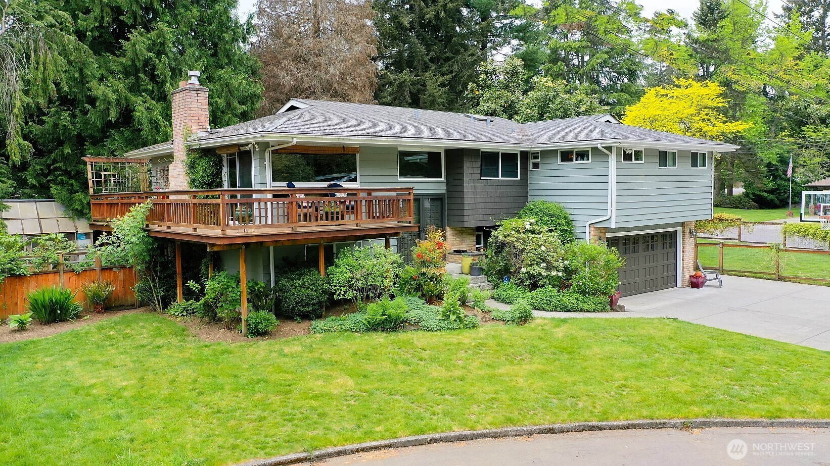 18415 60th Place NE, Kenmore, WA 98028