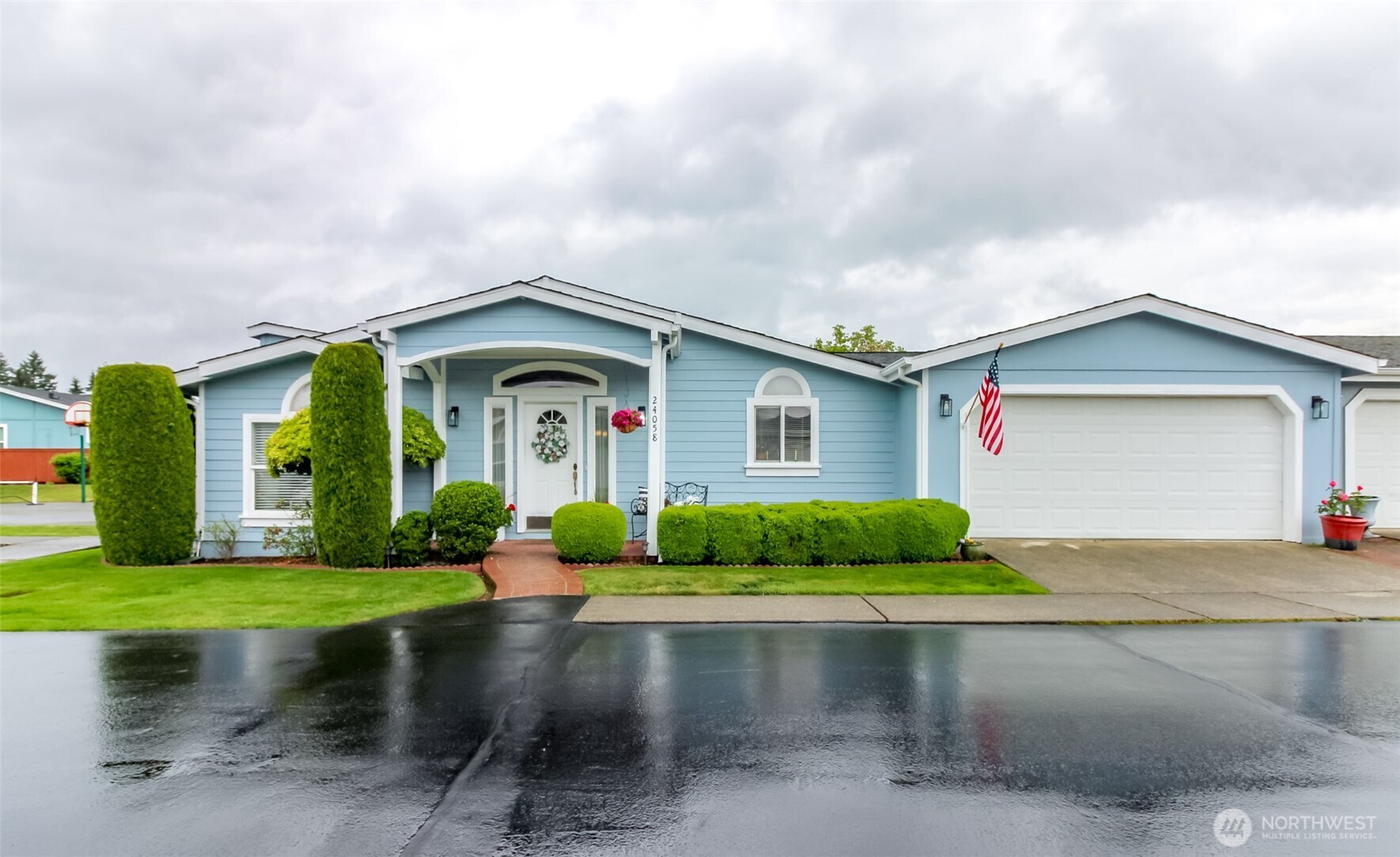 24058 222nd Avenue SE, Maple Valley, WA 98038