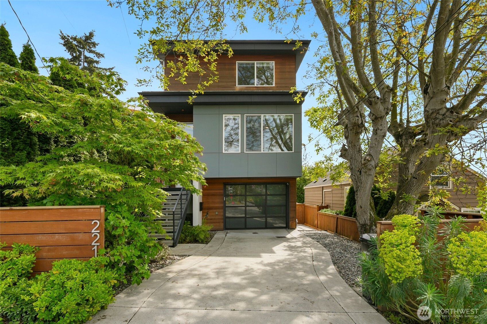 221 NW 50th Street, Seattle, WA 98107