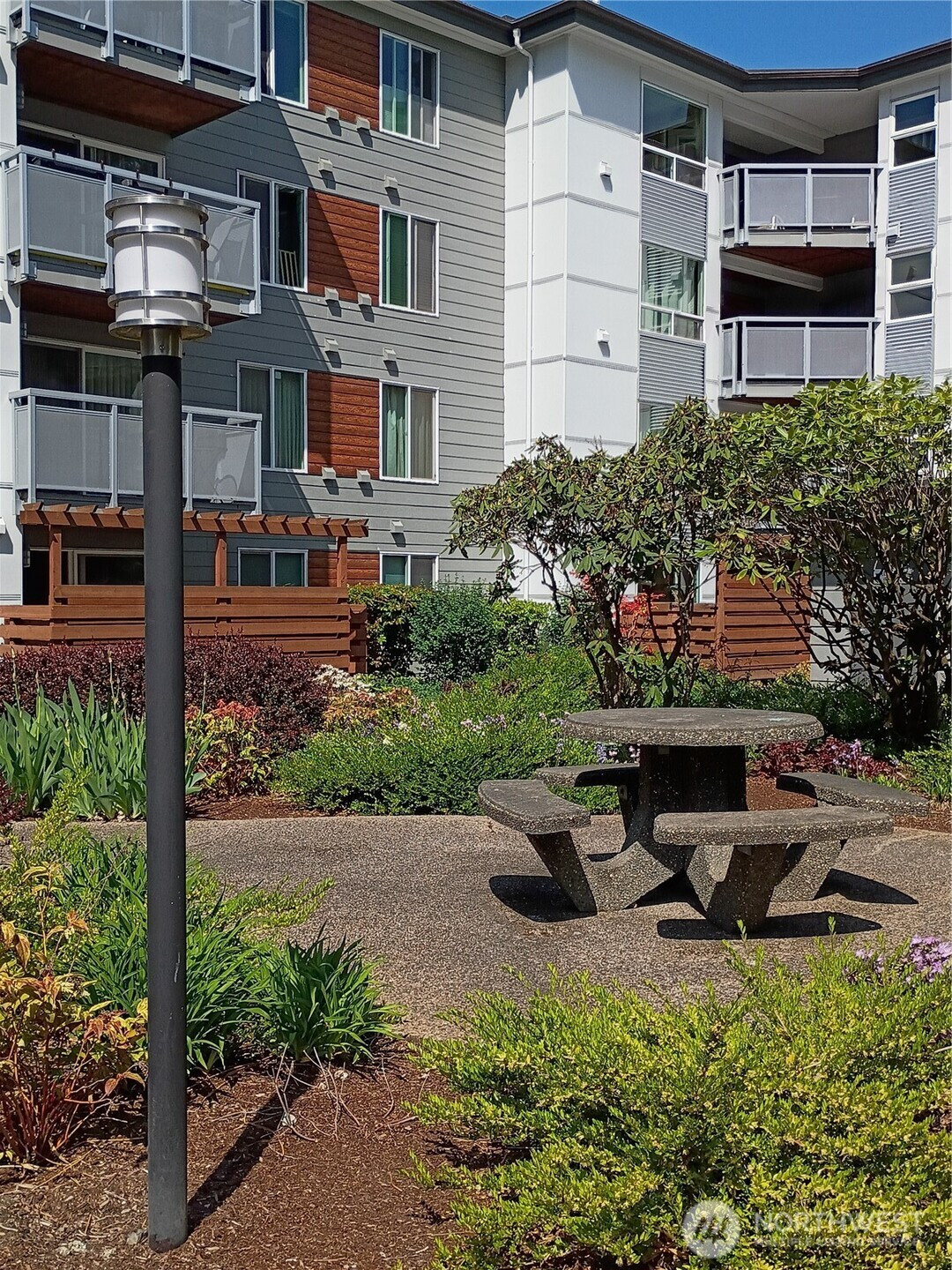 10501 8th Avenue NE, Seattle, WA 98125