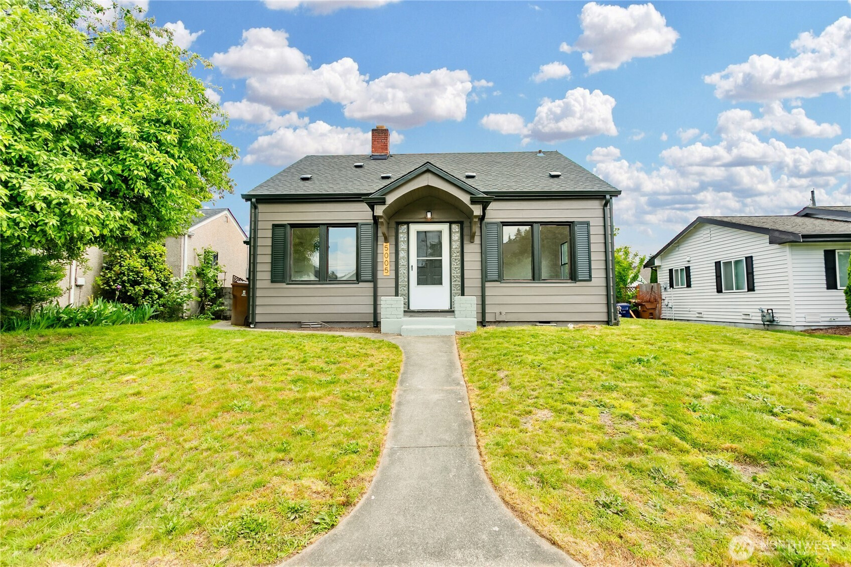5005 Yakima Avenue, Tacoma, WA 98408