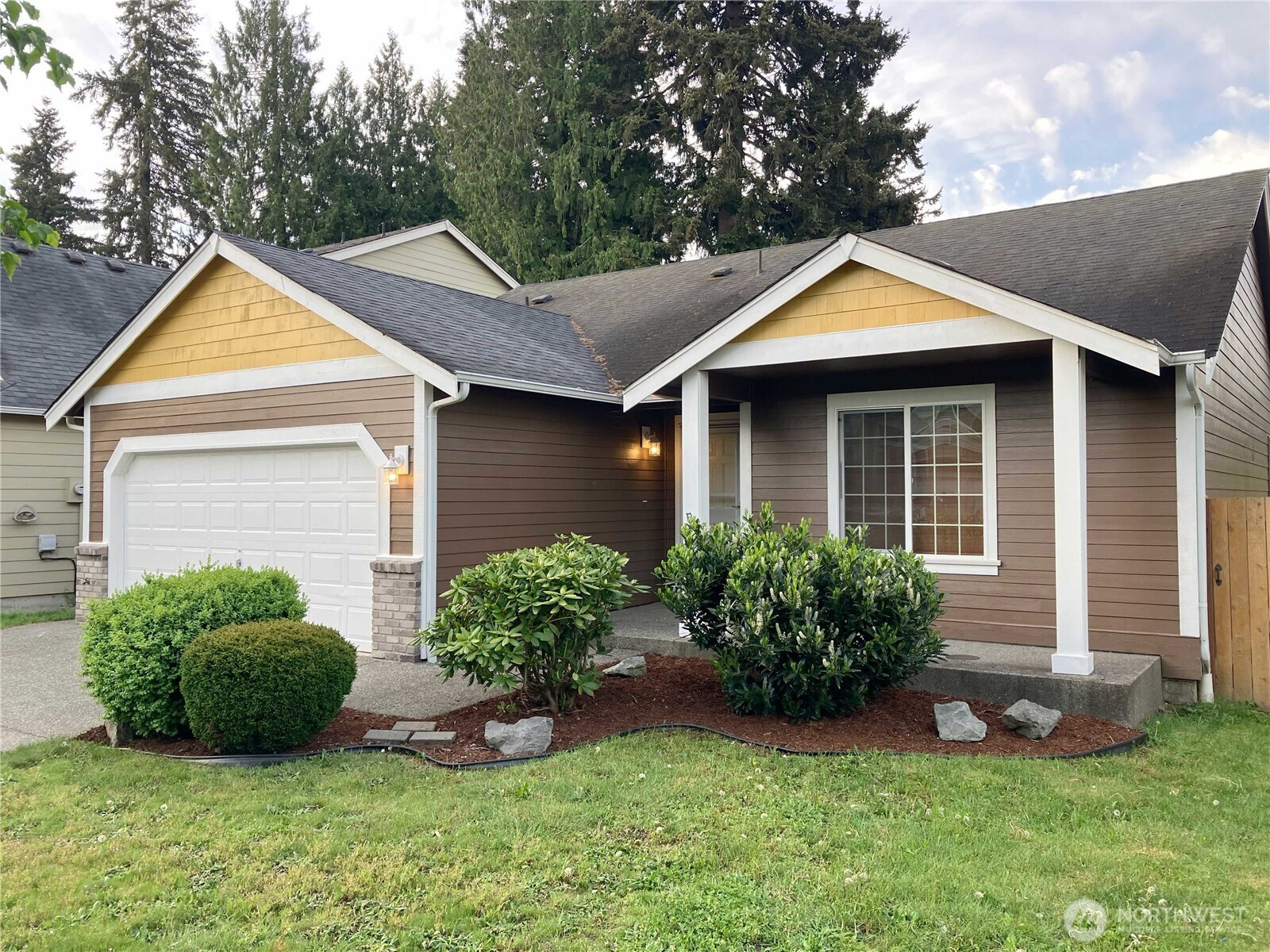 5530 55th Loop SE, Olympia, WA 98513