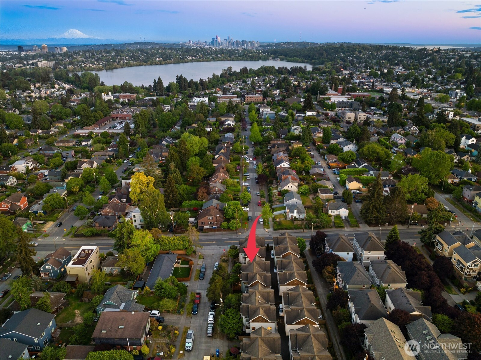 8509 A Interlake Avenue N, Seattle, WA 98103