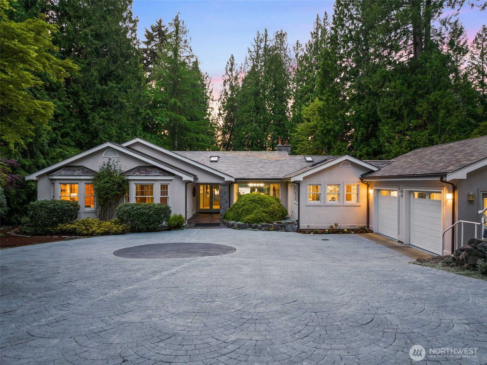 3718 S 334th Street, Federal Way, WA 98001
