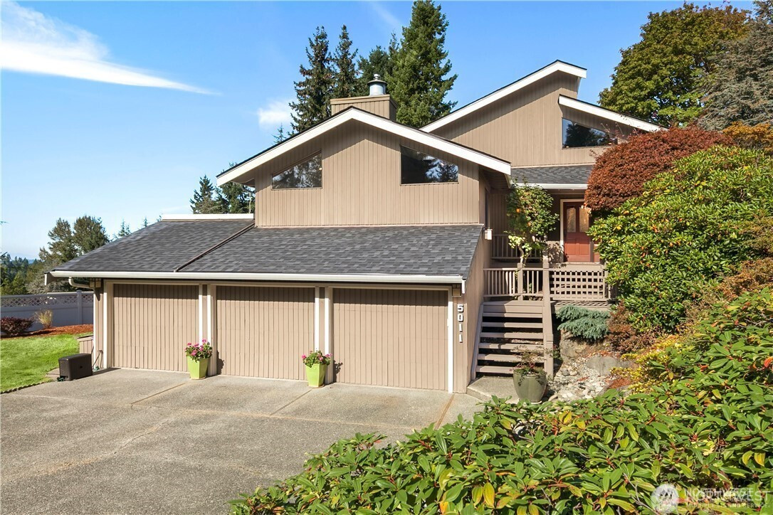 5011 134th Place SE, Bellevue, WA 98006